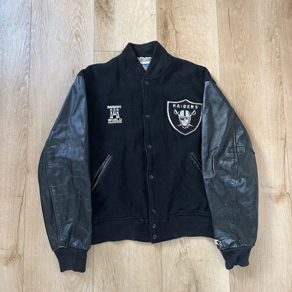 Vintage Starter Raiders Leather Jacket. Men’s XL.